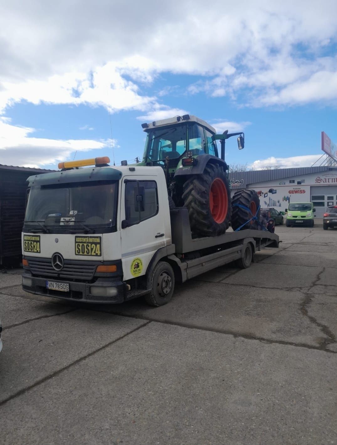 Tractari Platforma Auto,Utilaje, Dube, Focsani Vrancea