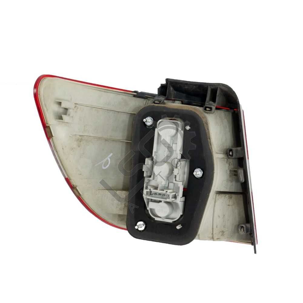 Десен външен стоп Mercedes-Benz B-Class  (W245)  2005-2011 ID: 127304