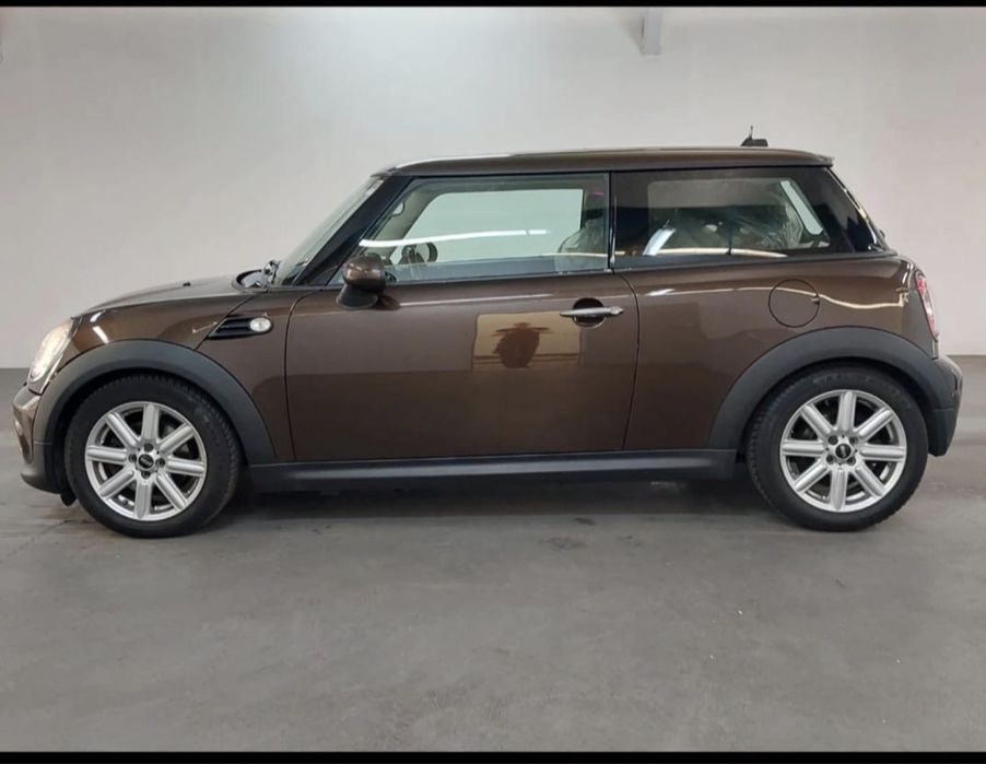 Mini One recent Adus Germania