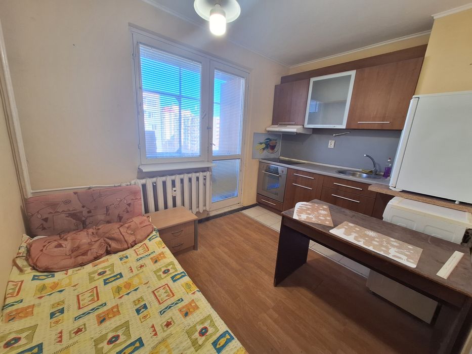 Дава се под наем Ателие в София, Връбница 1 - 18 кв.м за 306 € - Снимка #1
