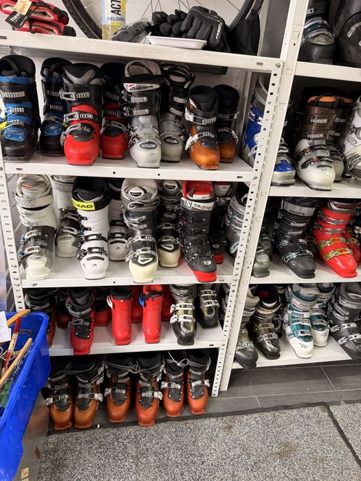 Echipament ski Clapari dama, barbati, copii (fischer,atomic,salomon)