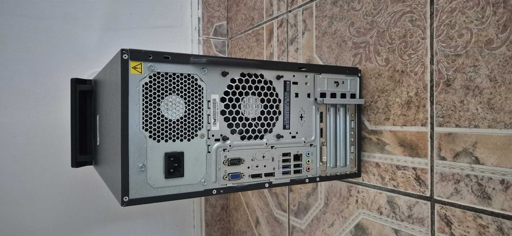 unitate pc Lenovo i5 4670 12gb ddr3 hdd500gb gtx 745 4gb video