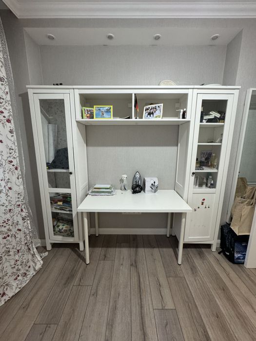 Продаю мебель для подростка- девочки