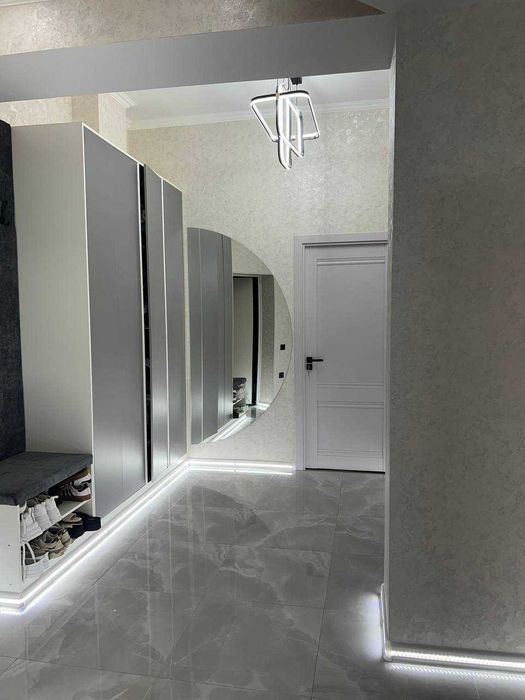 Просторная 2/3-комнатная в ЖК «Иззат» — свежий ремонт, всё остаётся!