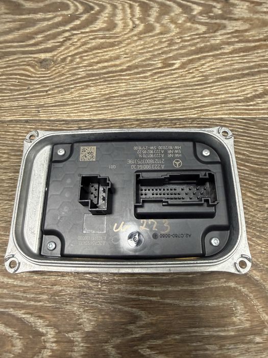 Mercedes w223 Digital light запалка баласт