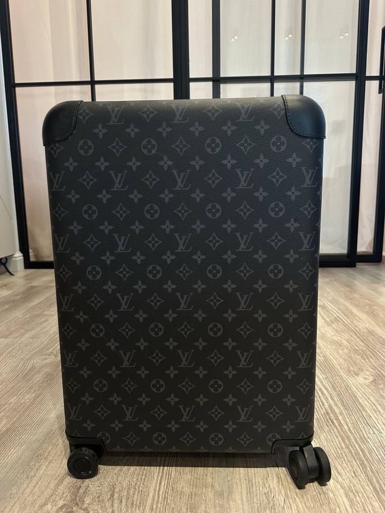 Louis Vuitton чемодан