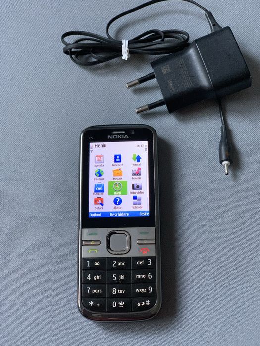 Telefon clasic NOKIA C5 C5-00 3G, Meniu in Limba Romana