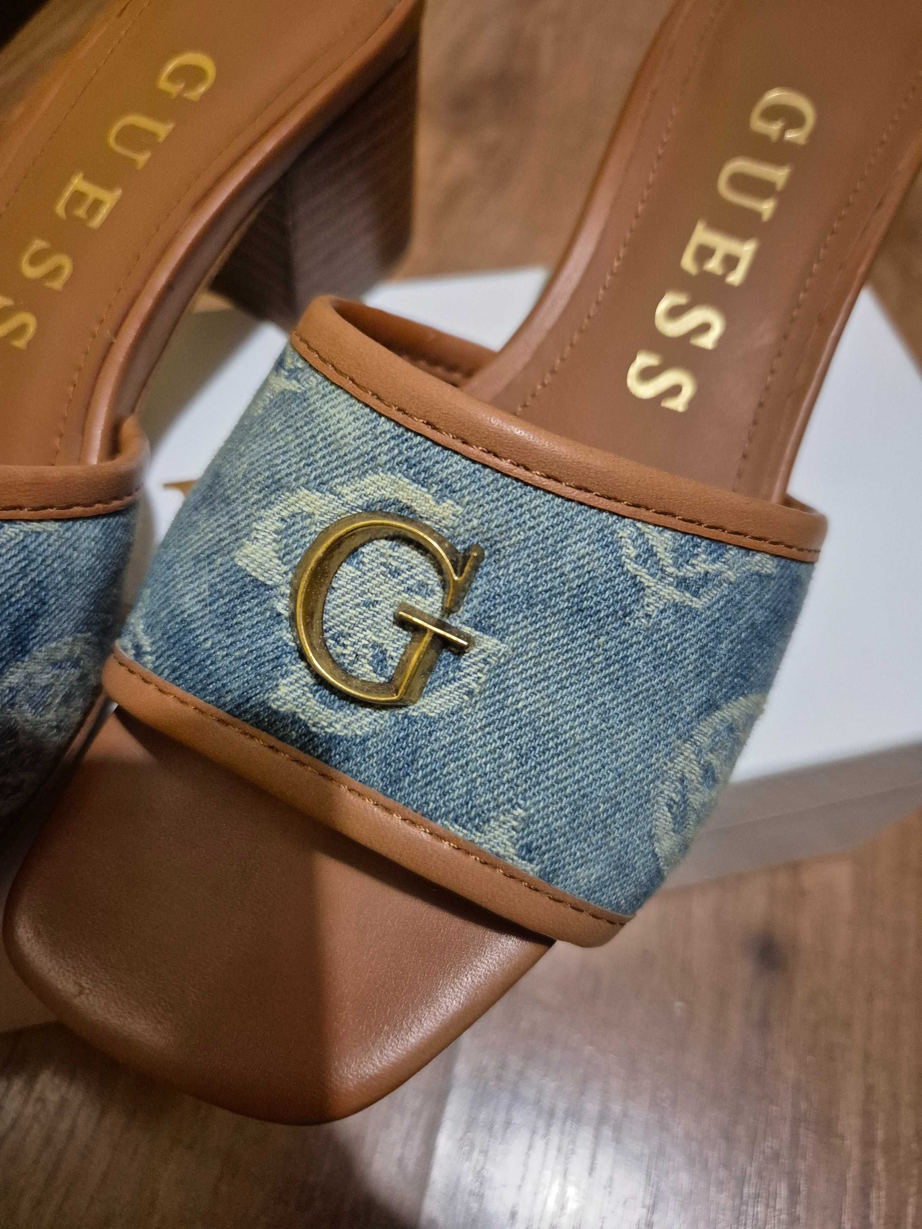 Дамски чехли Guess