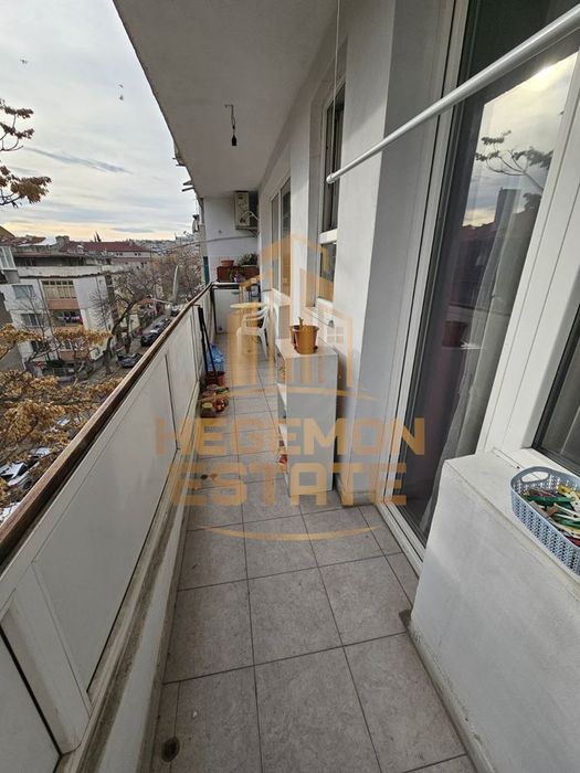 Продава се Двустаен апартамент в Варна, Централна поща - 48 кв.м за 3390 €/кв.м - Снимка #10