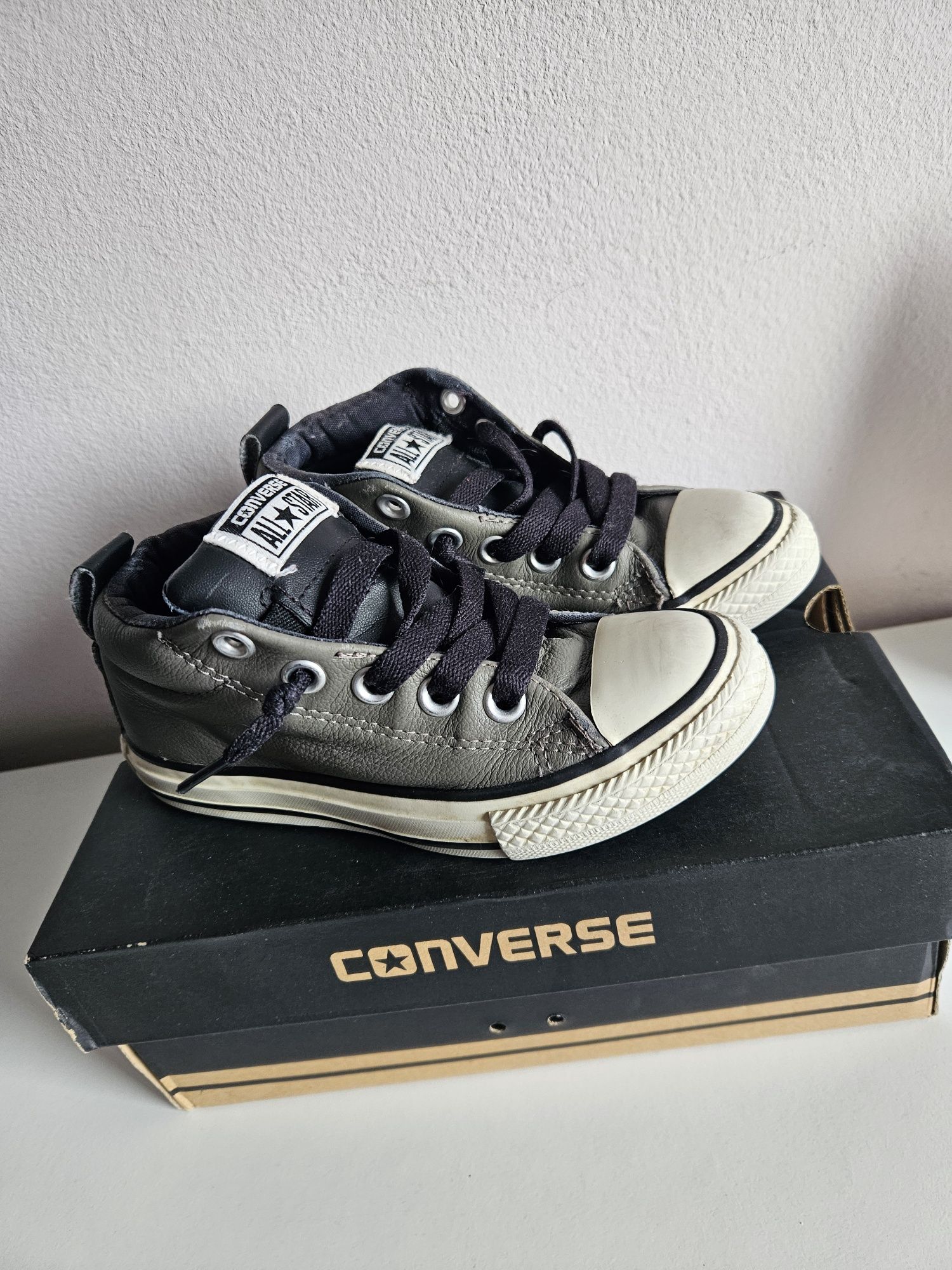Детски обувки Converse 29 номер