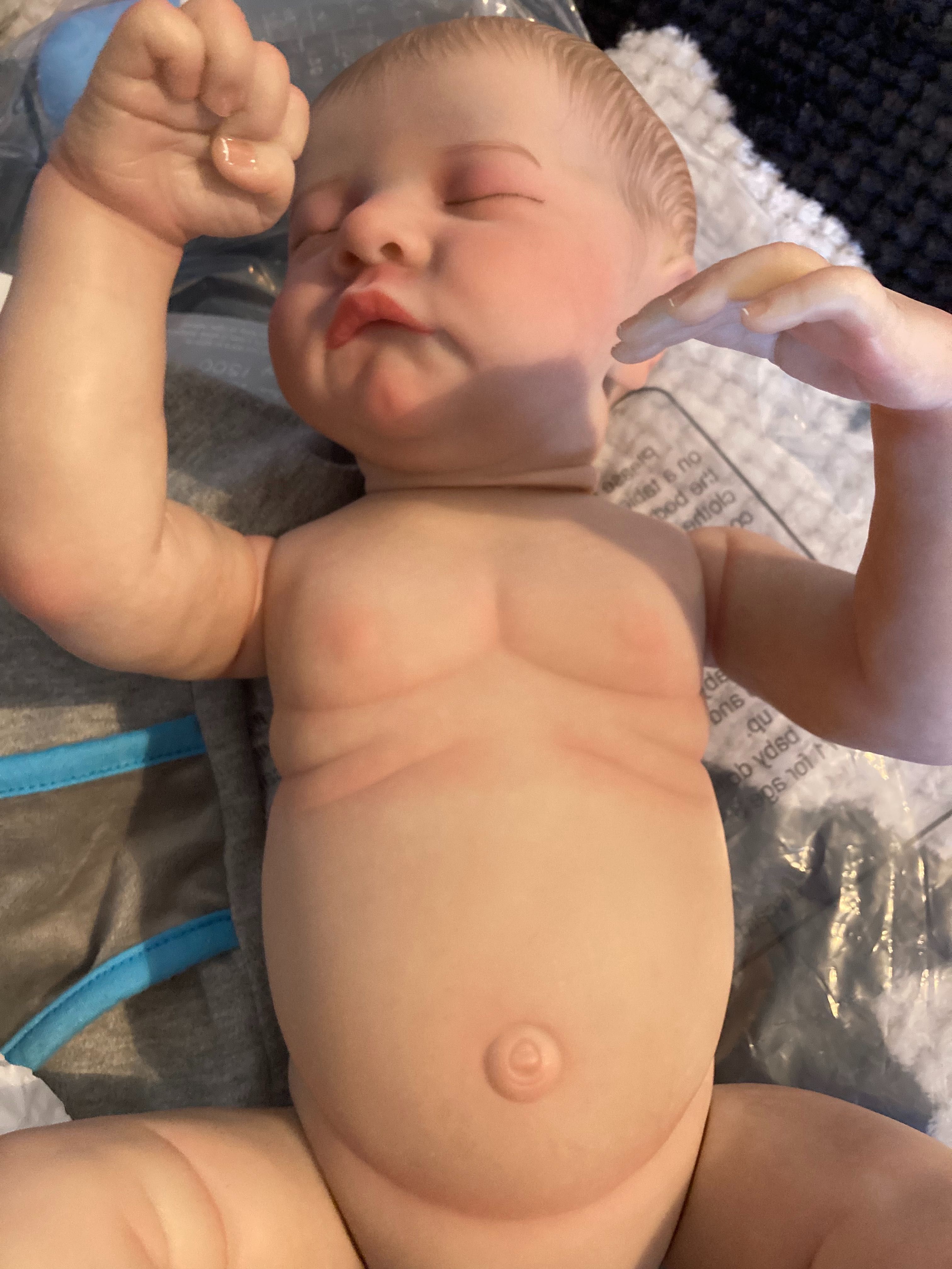 Papusa bebelus Reborn realist fetita  baietel corp silicon sau textil