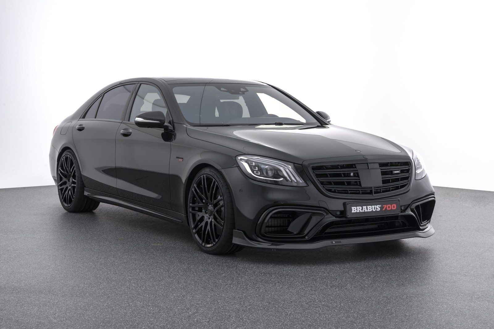 Brabus пакет W222  лип спойлер Въздуховоди дифузьор с накрайници