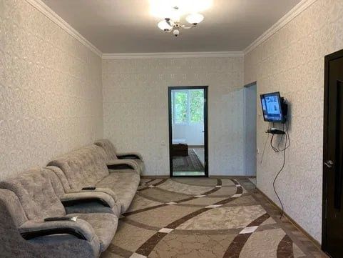 Чиланзар 19, Продается 2/2/4