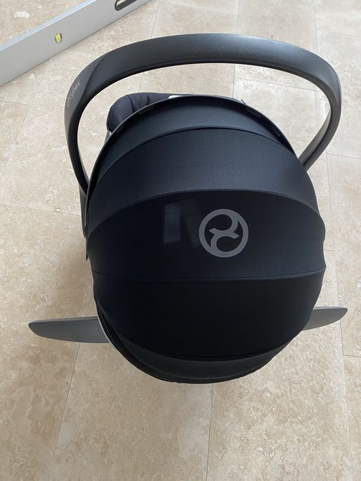 Scoica Cloud Z Platinum + Baza isofix + husa de vara