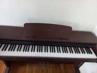 Acustica пиано със слушалки