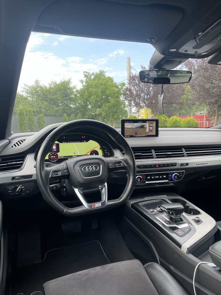 Audi Q7 / s-line /full matrix /2016 / stare perfecta