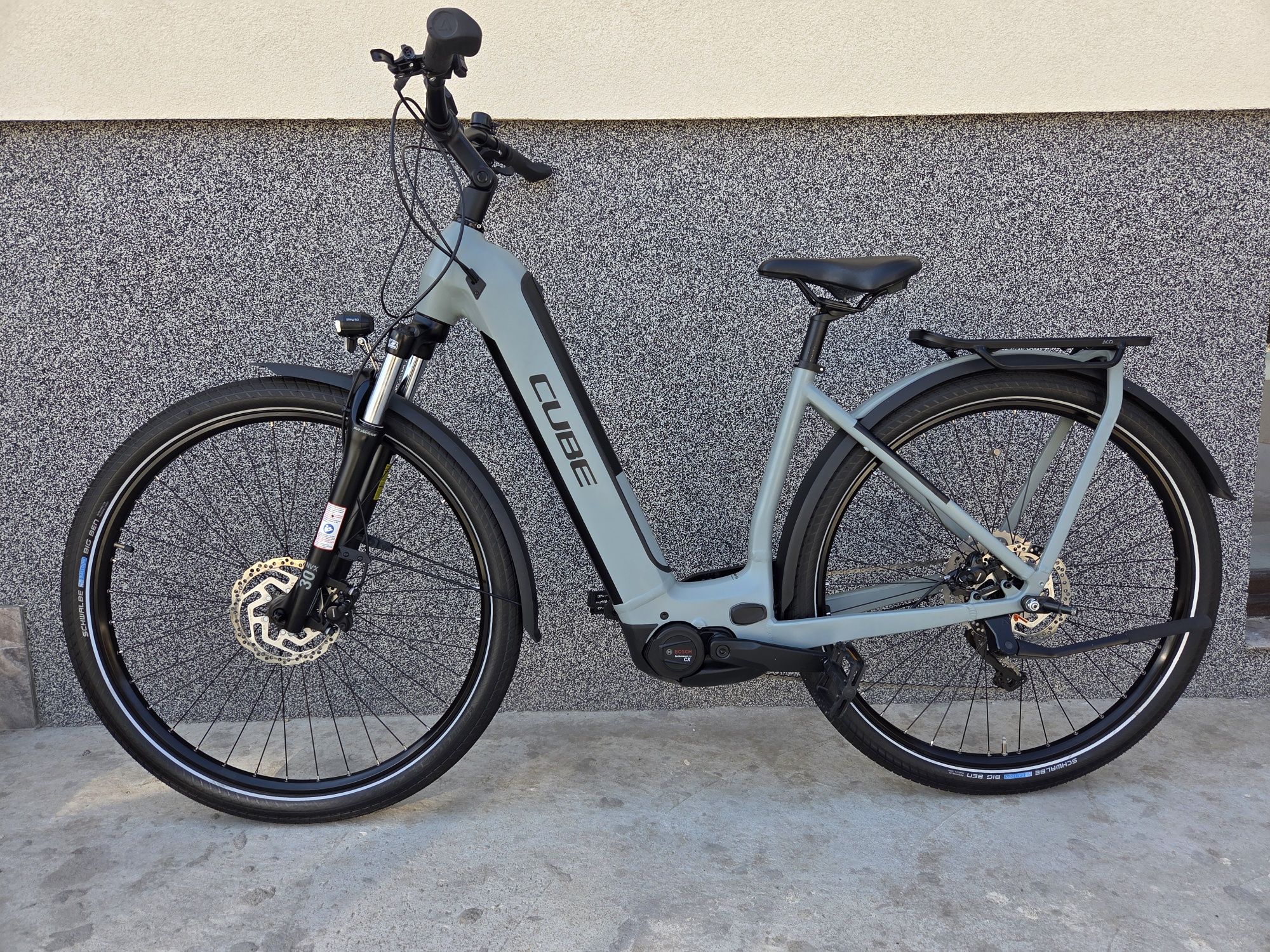 Електрически велосипед Cube Kathmandu 750Wh Bosch CX 2023 КАТО НОВ