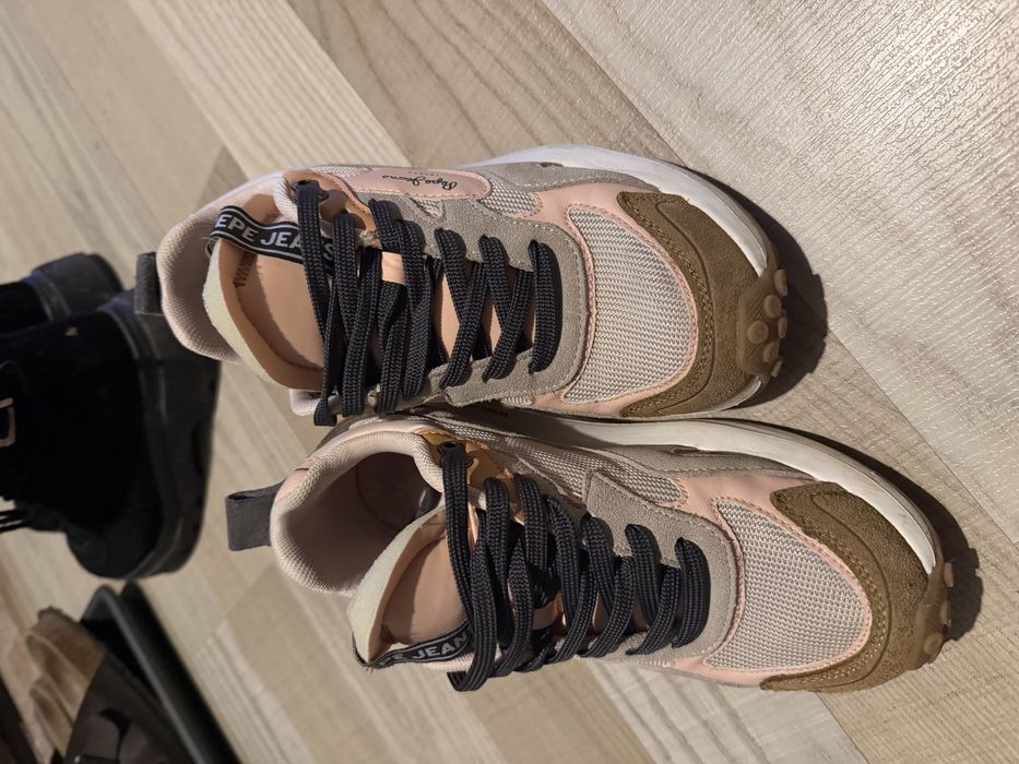 Pantofi sport piele si textil