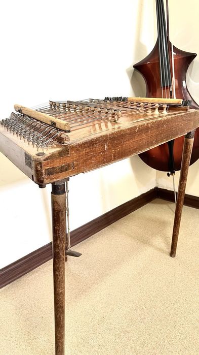 Чанг чолгуси сотилади. Chang cholgusi sotiladi