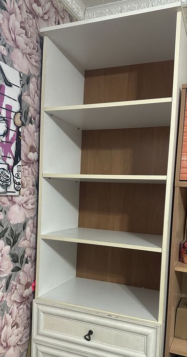 полка-шкаф продам