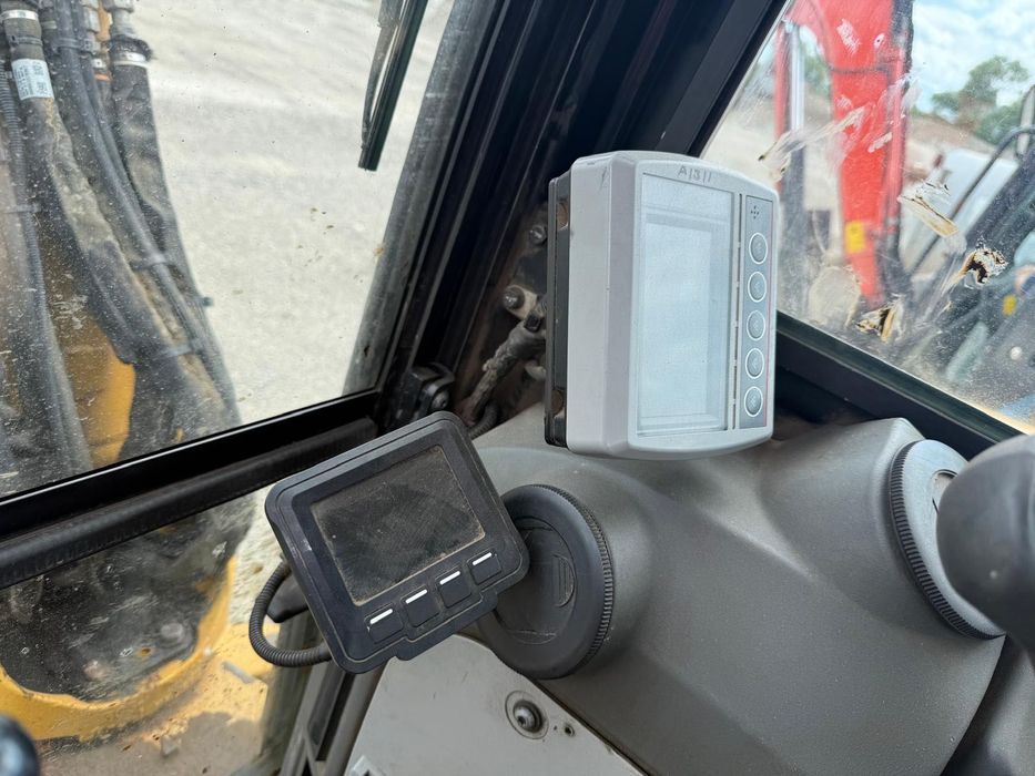 Excavator Cat305E