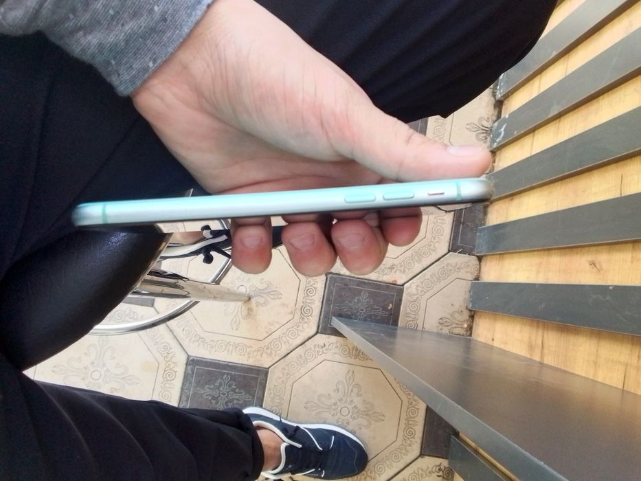 Iphone 11 128gb 230$