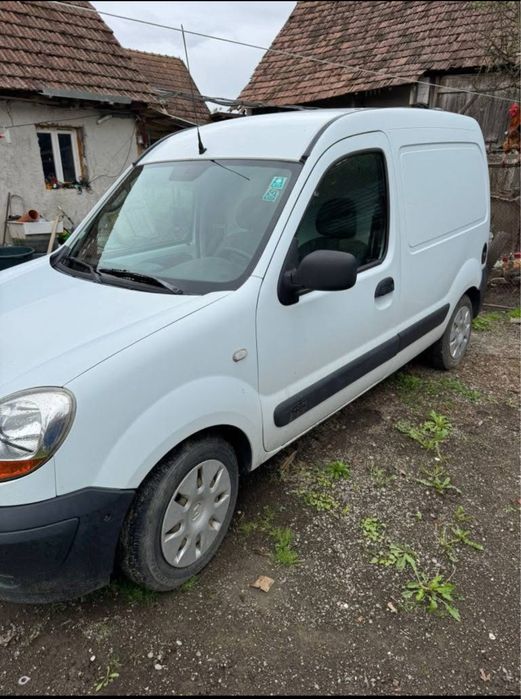 Vand renault kongo 1.5 dizel preț negociabil