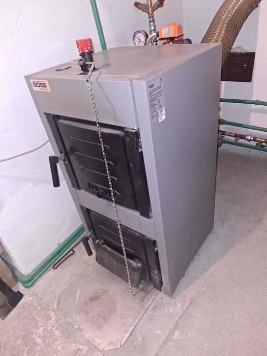 Centrala lemne fonta 23Kw, stare perfecta