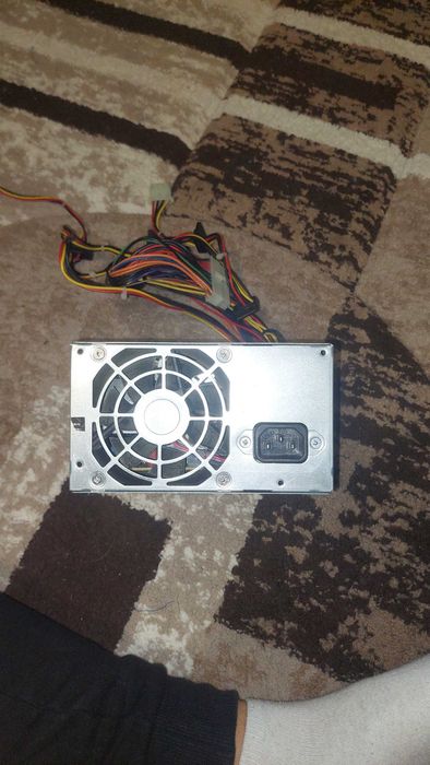 Sursă PC Delta Electronics 250W
(DPS-250AB-20 D)