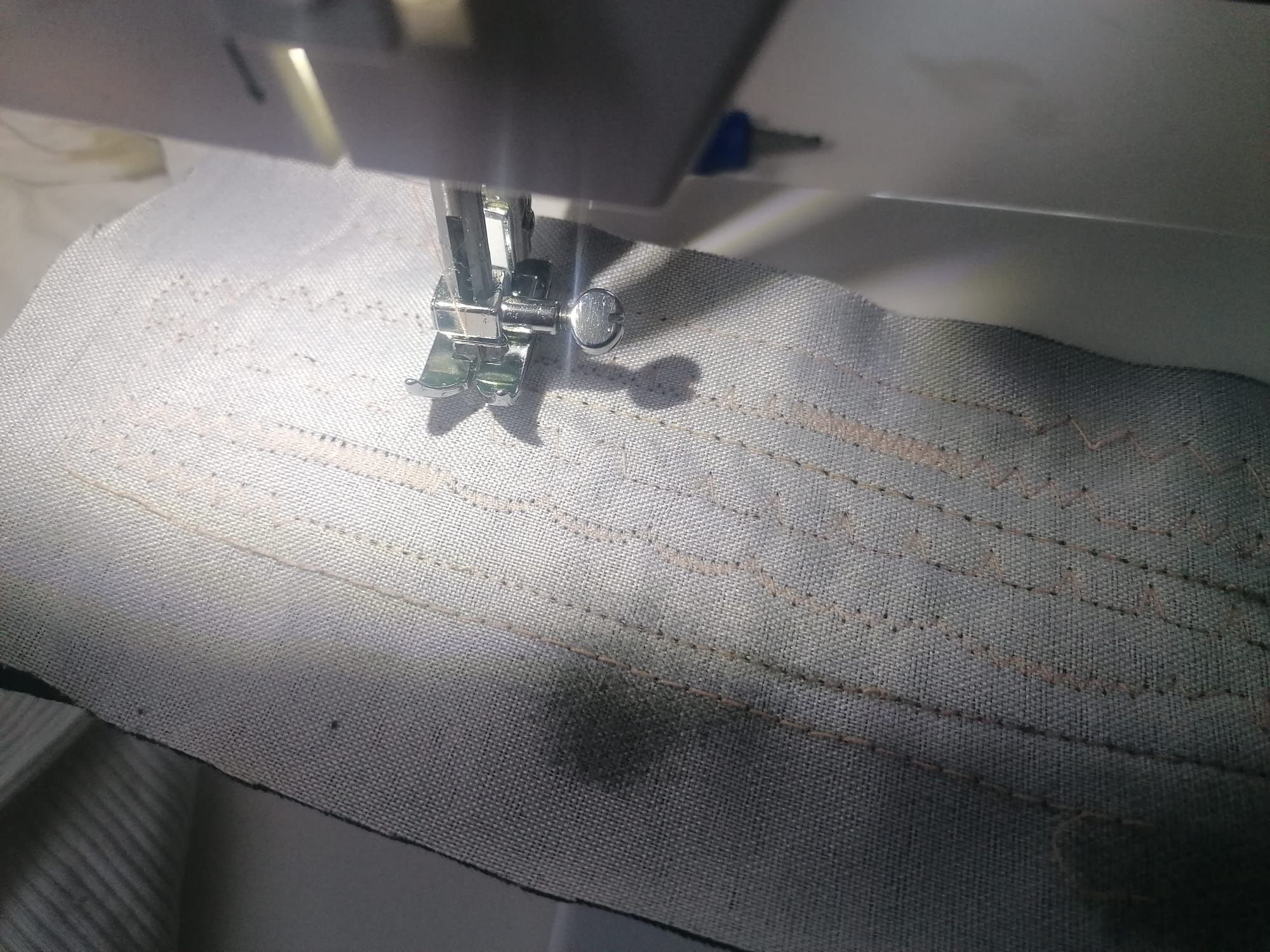 Vand masina cusut croitorie textile