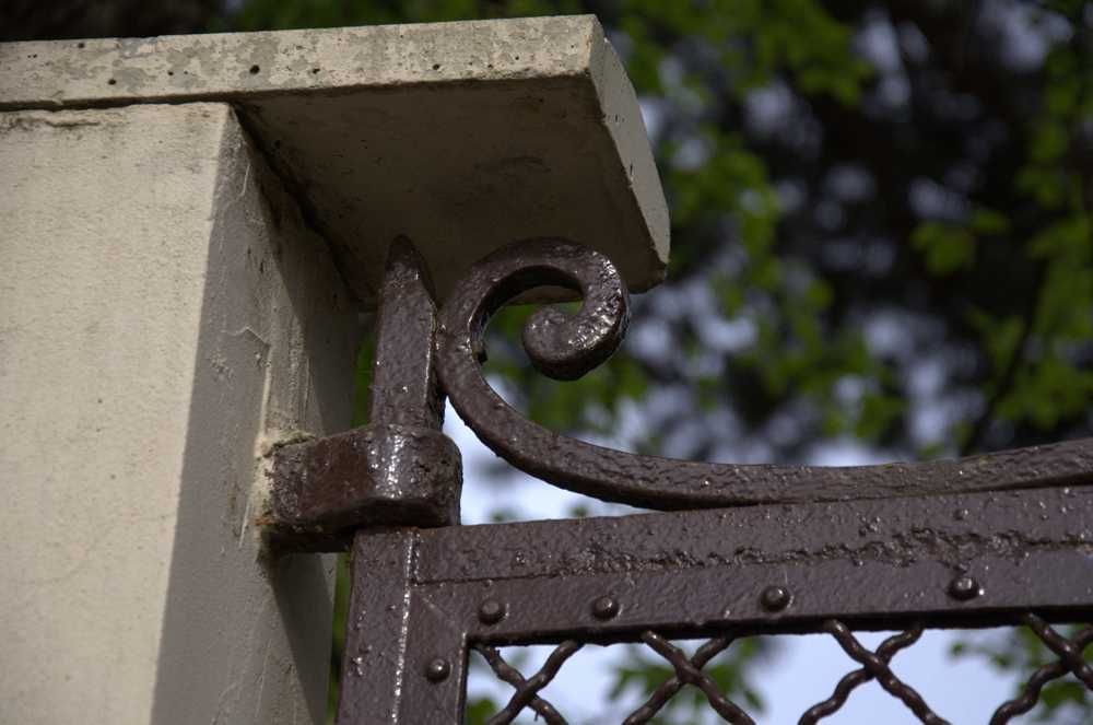 Ковано желязо-врата и ограда