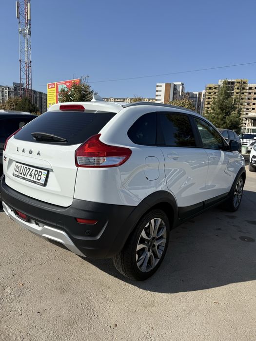 Lada Xray 1.6 Nissan mator CVT