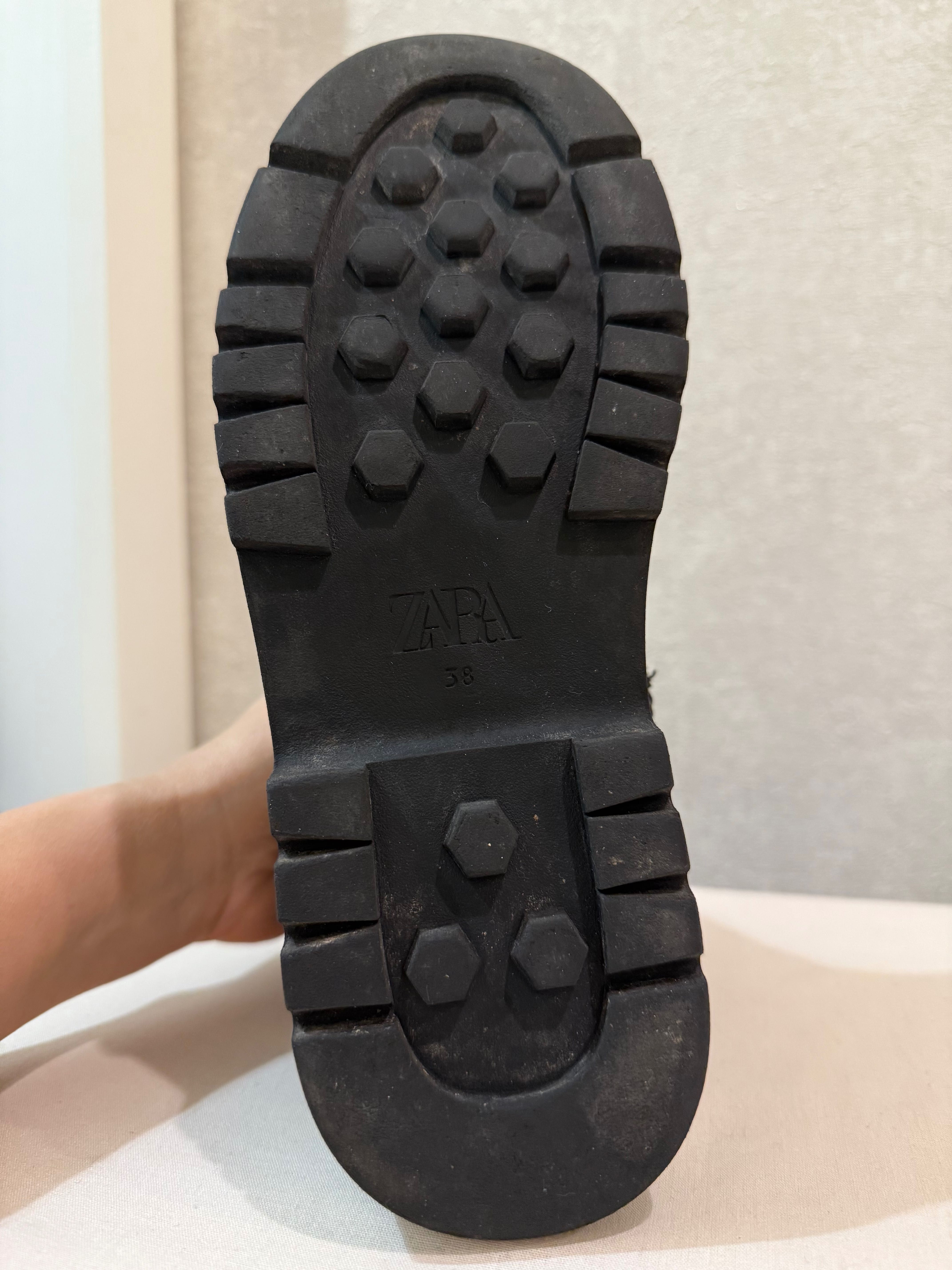 Ботинки Zara 38 туфли сапоги