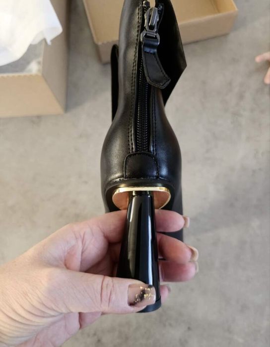 Дамски боти guess zara bershka
