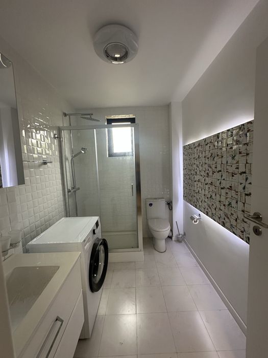3 camere 90mp + 90 mp pod Prelungirea Ghencea P+3 Bloc Nou
