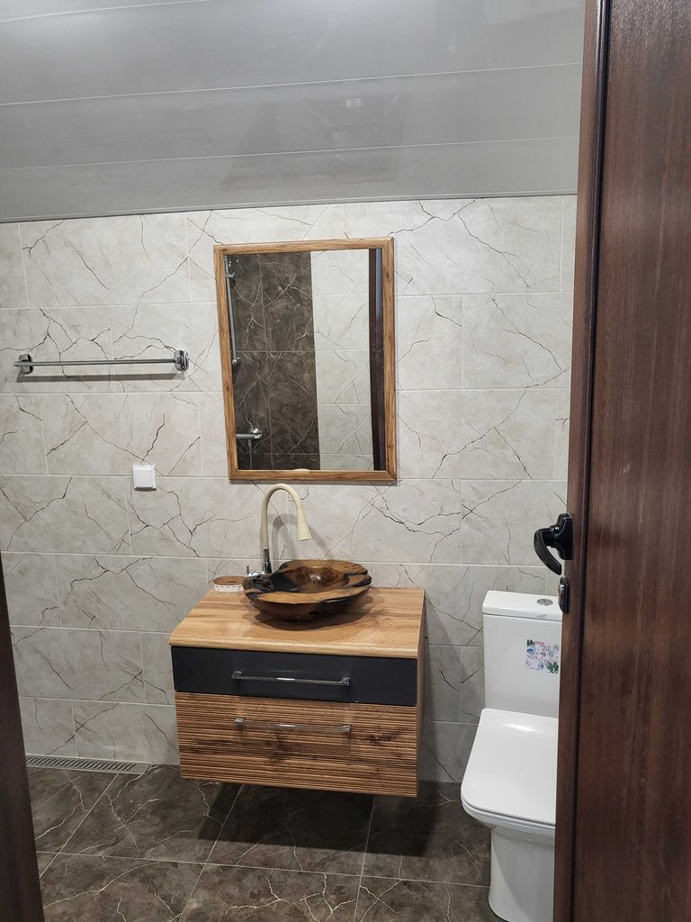 Дава се под наем Къща в к.к. Св.Св. Константин и Елена - 100 кв.м за 800 € - Снимка #13