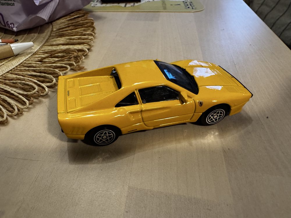 Shell Ferarri 1:43 пълна колелция и 007 и други