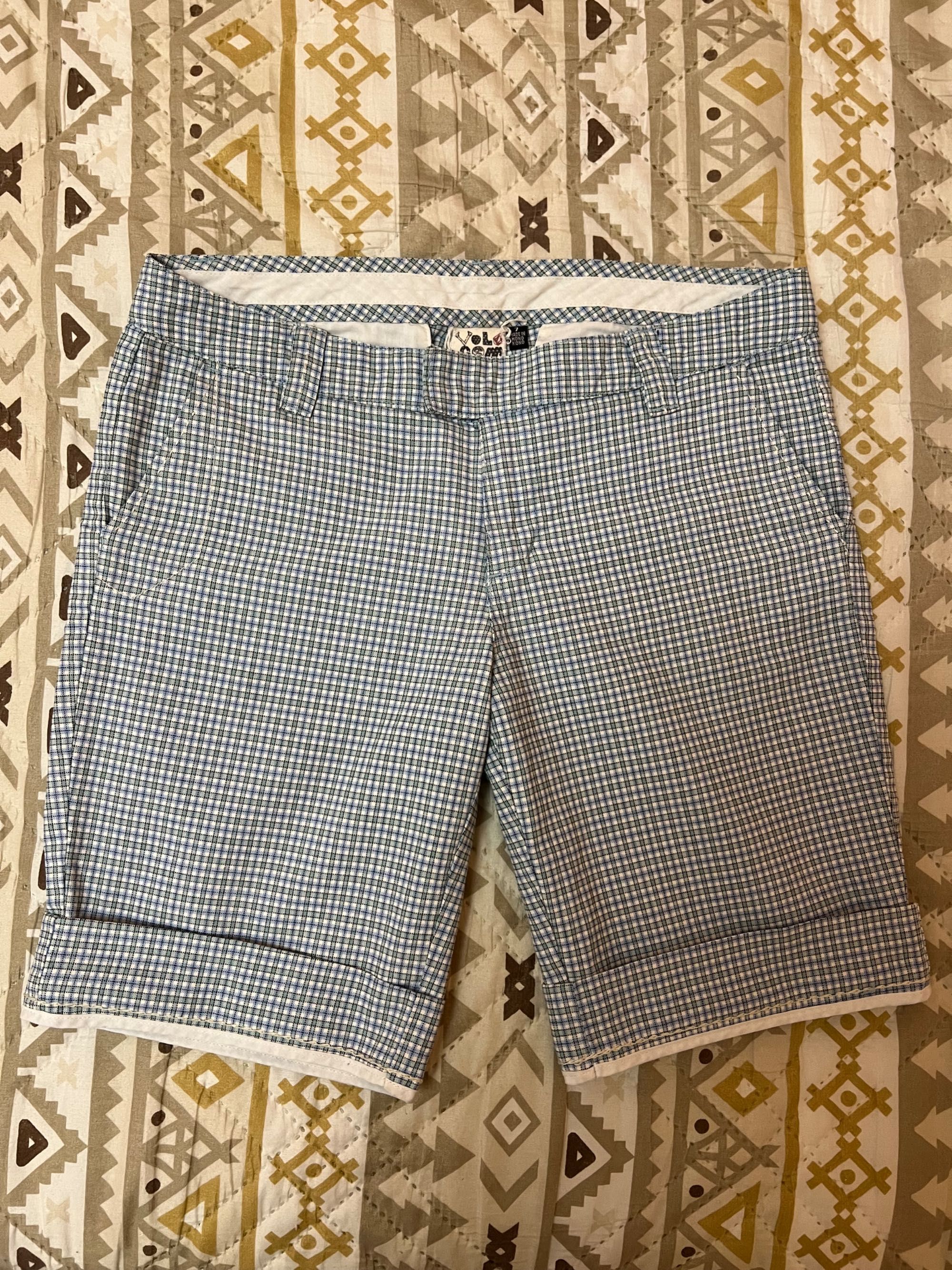 Дамски къси панталони Volcom (M)