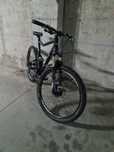 Bicicleta full suspension DeLite