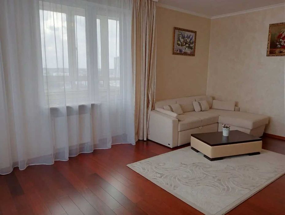 Дава се под наем Двустаен апартамент в София, Център - 55 кв.м за 382.5 € - Снимка #2