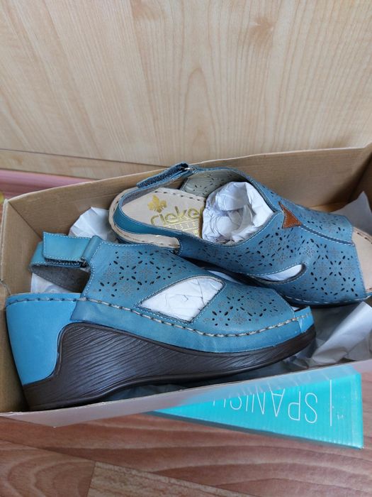 Летняя открытая  обувь