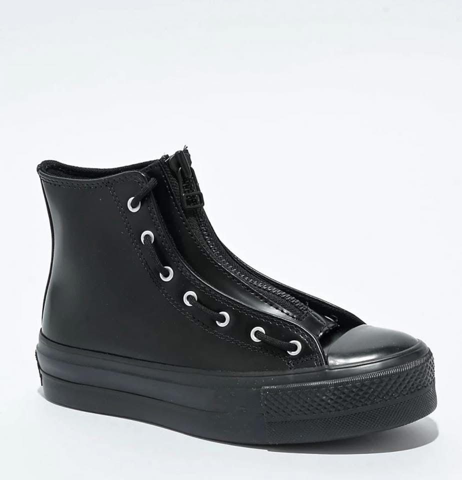 Черни кожени кецове Converse