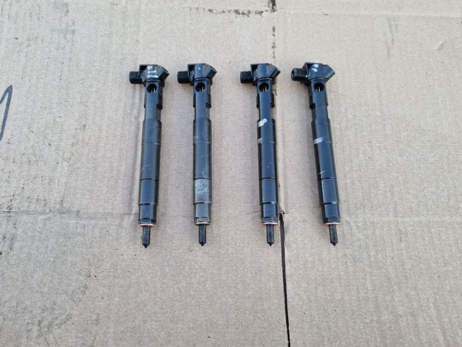 injectoare mercedes 22 cdi euro 5 cod 651