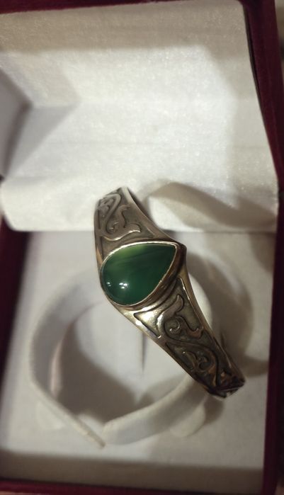 Продается серебряный набор 925 пробы