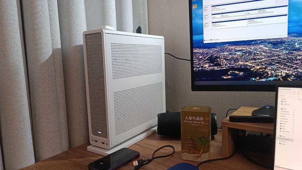 Райзер (riser) видеокарты для корпуса mini-ITX Fractal Design Ridge