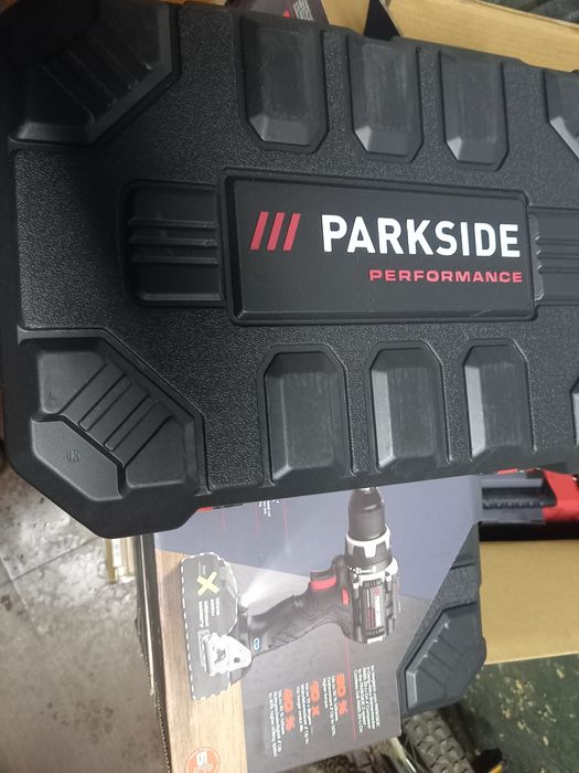 B O R M A S I N A Zte cu sau fără accesorii