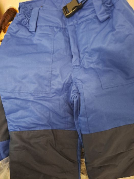 Продам зимнию спец одежду