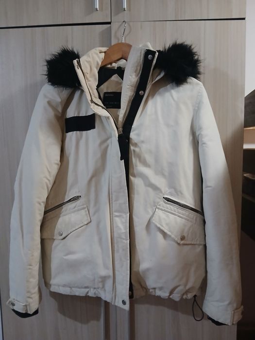 Дамско яке Bershka, M-размер