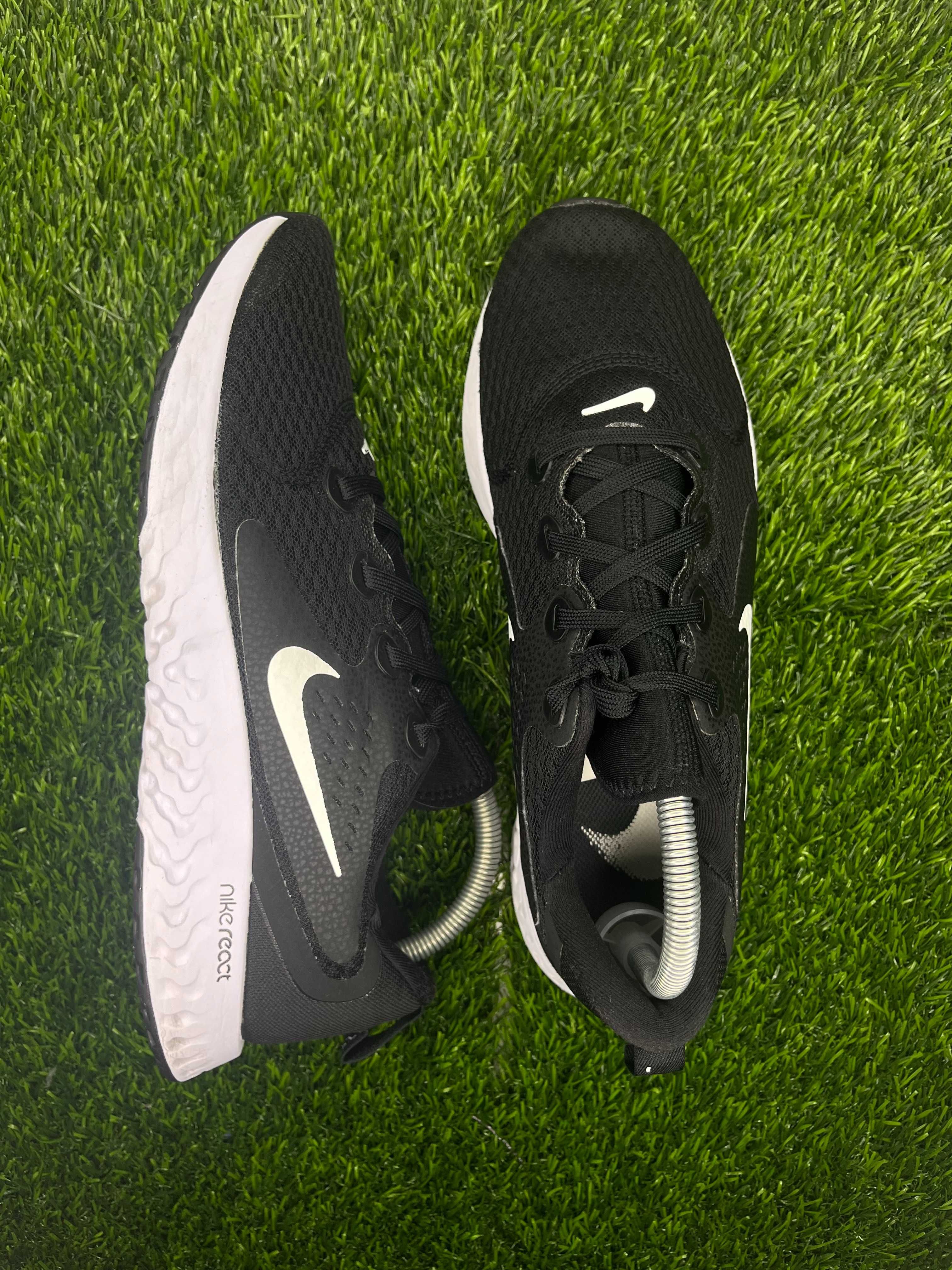 Nike Legend React Black Мъжки Маратонки