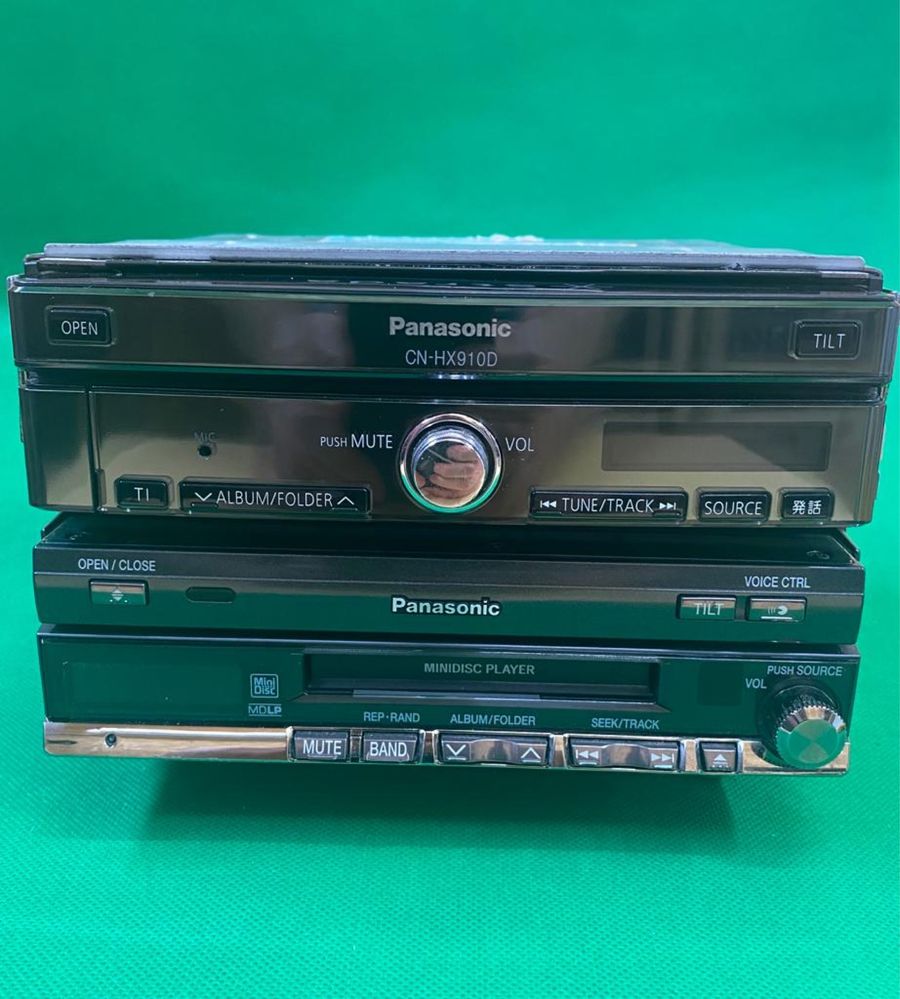 CD player auto Panasonic  CN HDS 950MD/-CN HX 910D,ecran retractabil,